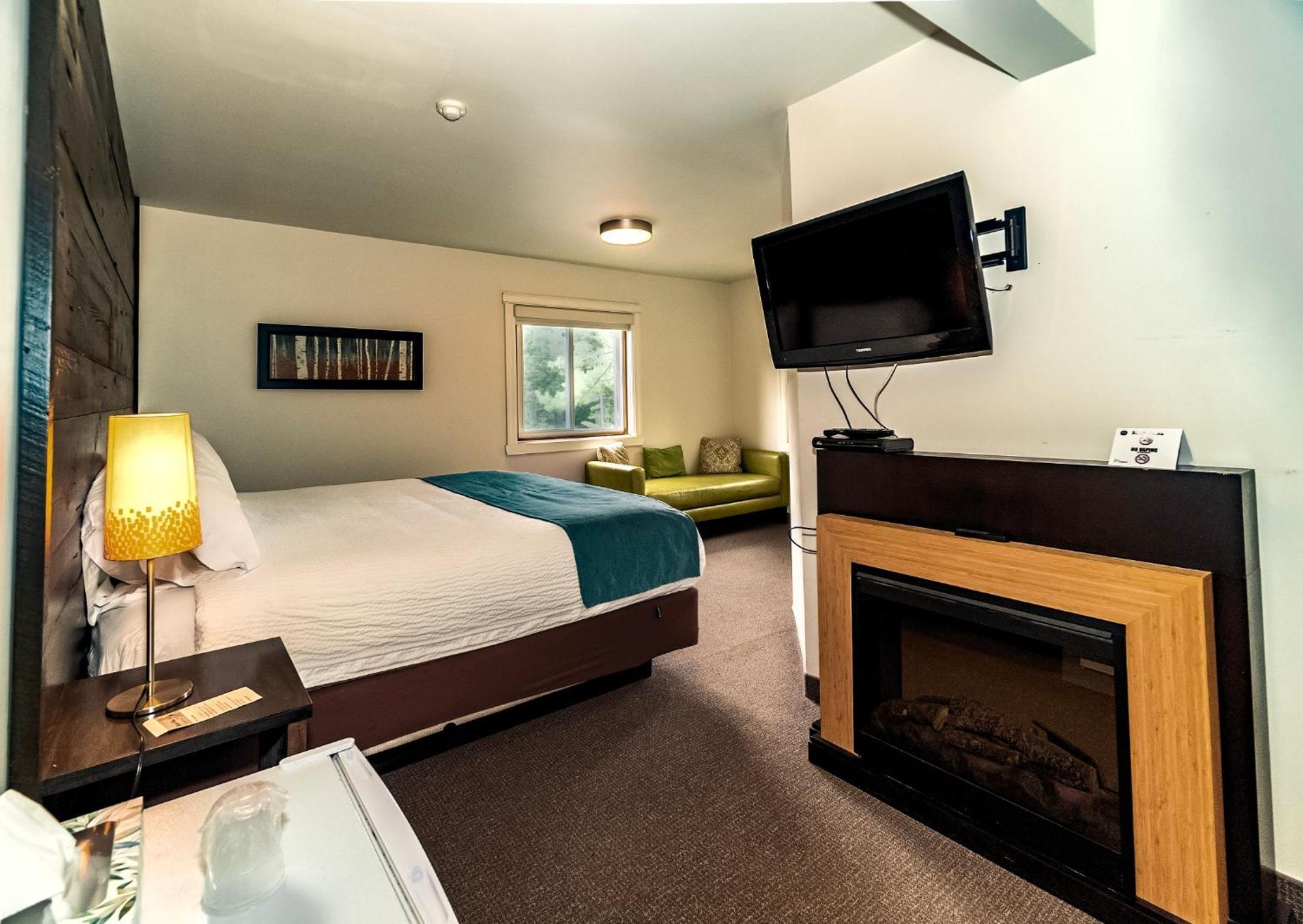 3 Pines Lodge Muskoka Huntsville Eksteriør billede